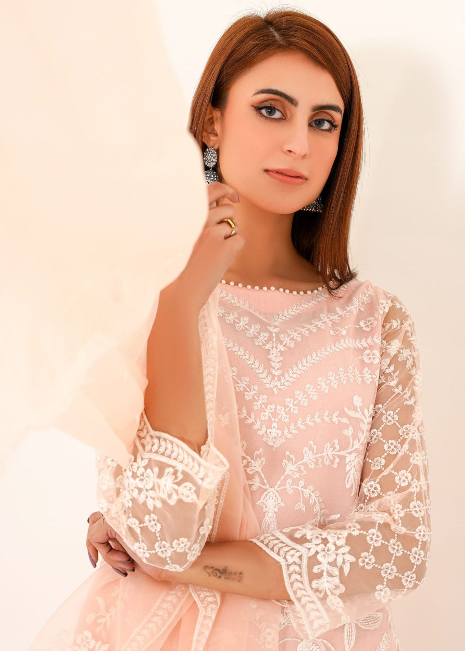 Peachy Petal | Festive Collection