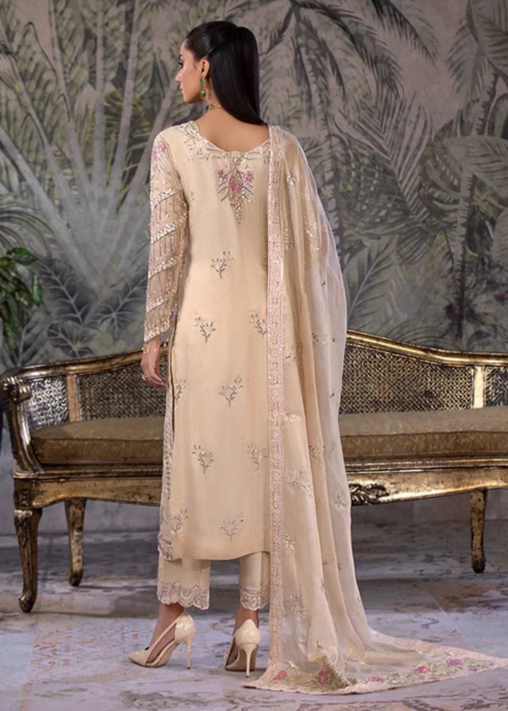 AMBER GLOW | Luxury Formals