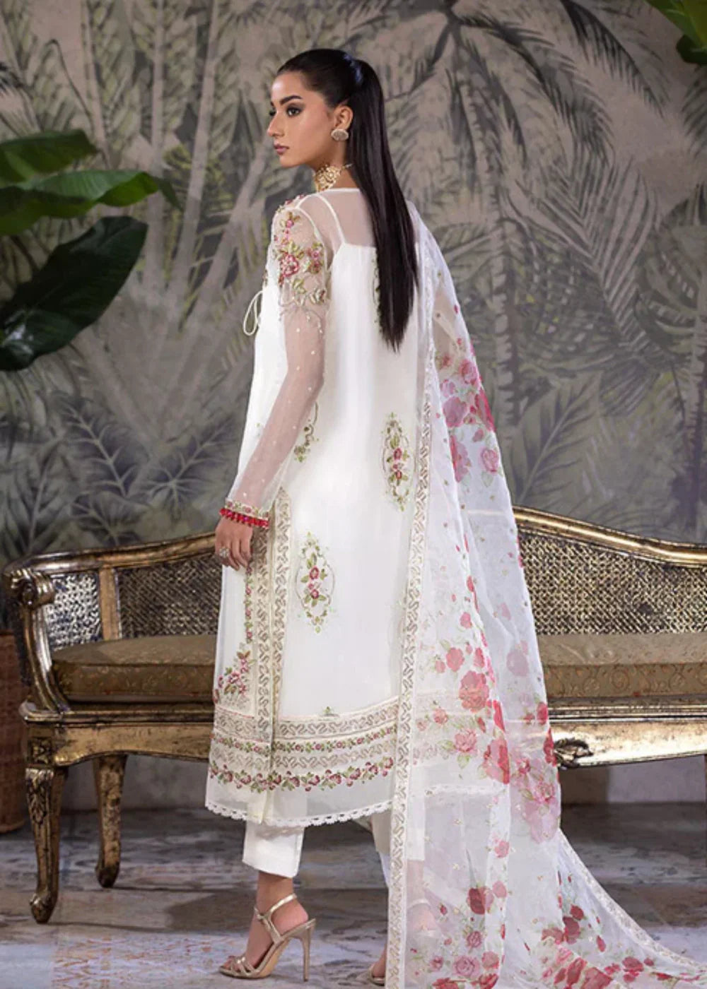 PEARL BLOOM | Luxury Formals