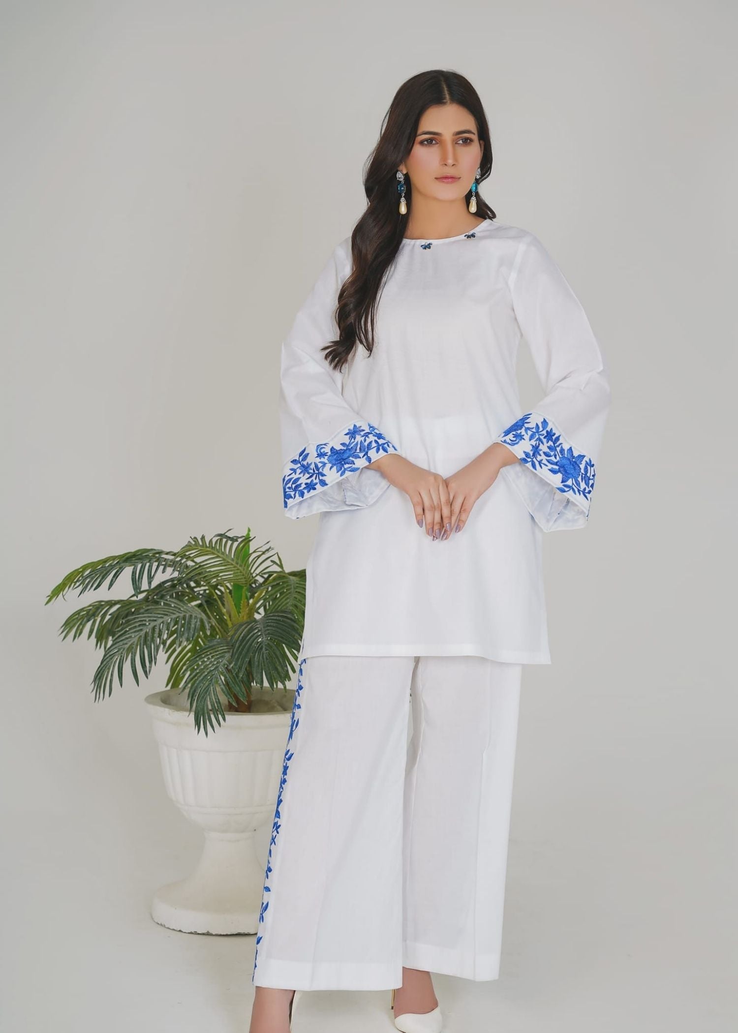 Coral | Lawn Edit '24