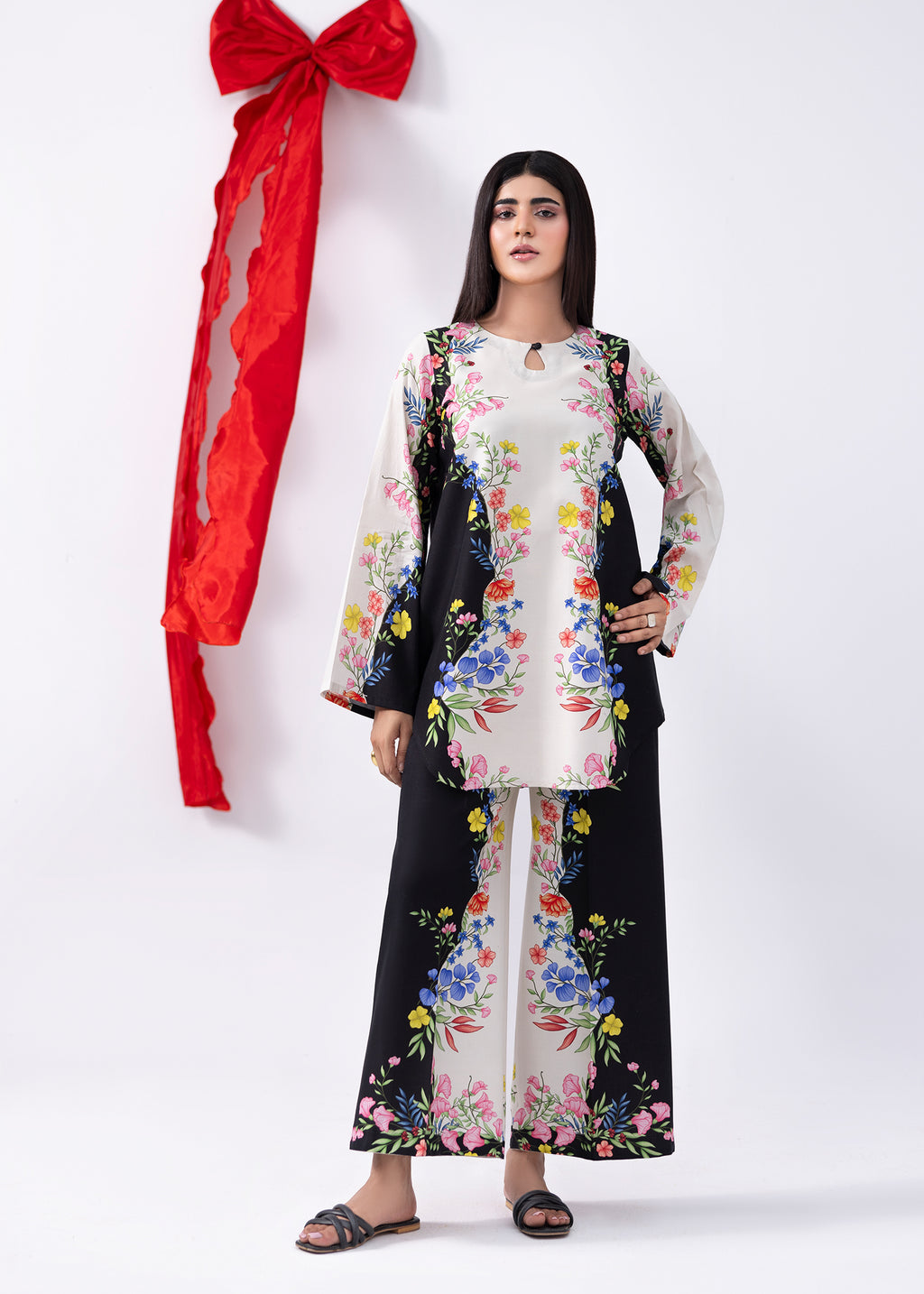 Mono Bloom Co-ord Set