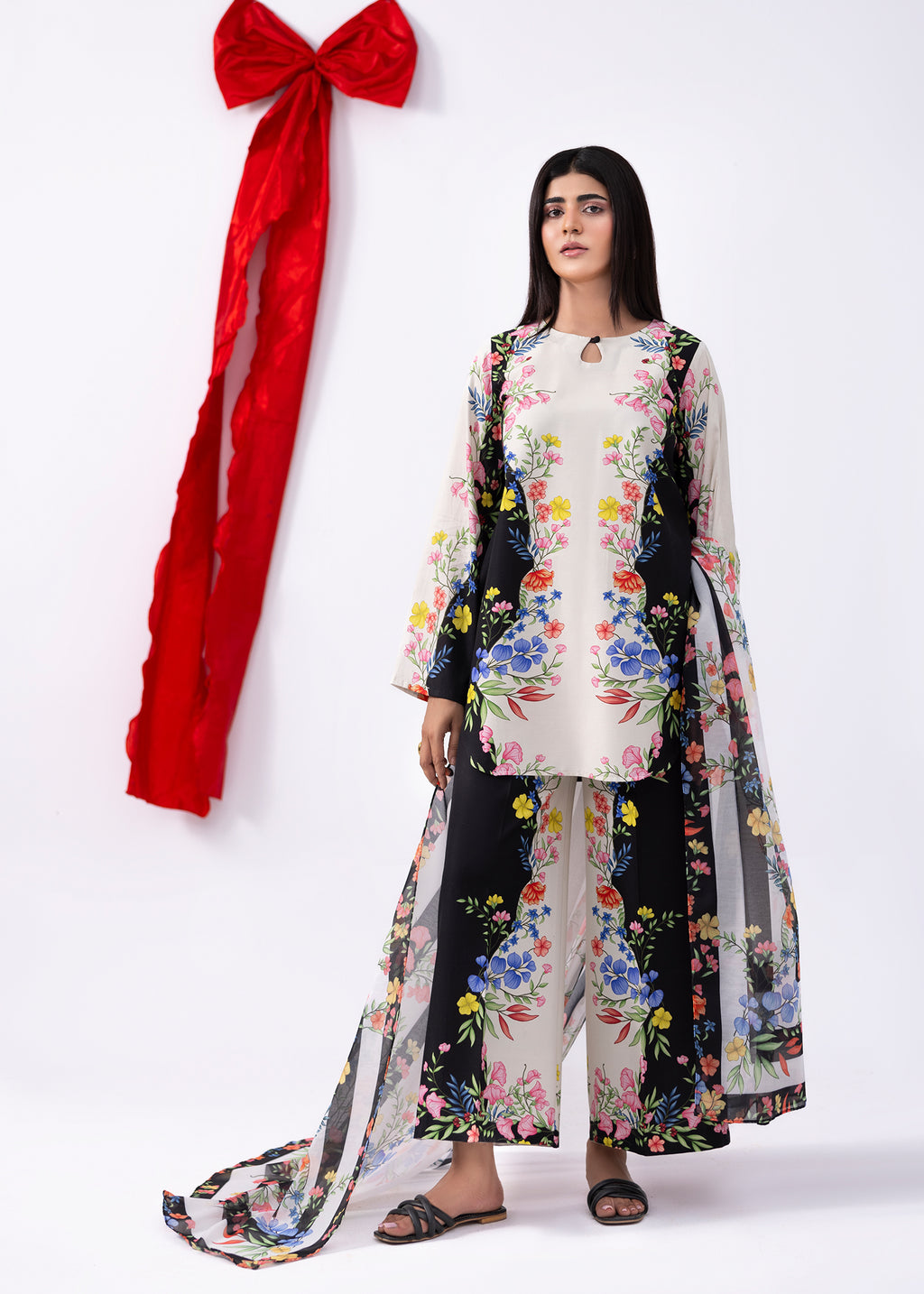 Mono Bloom Co-ord Set